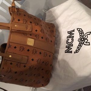 Authentic MCM Medium Liz Reversible Shopper
